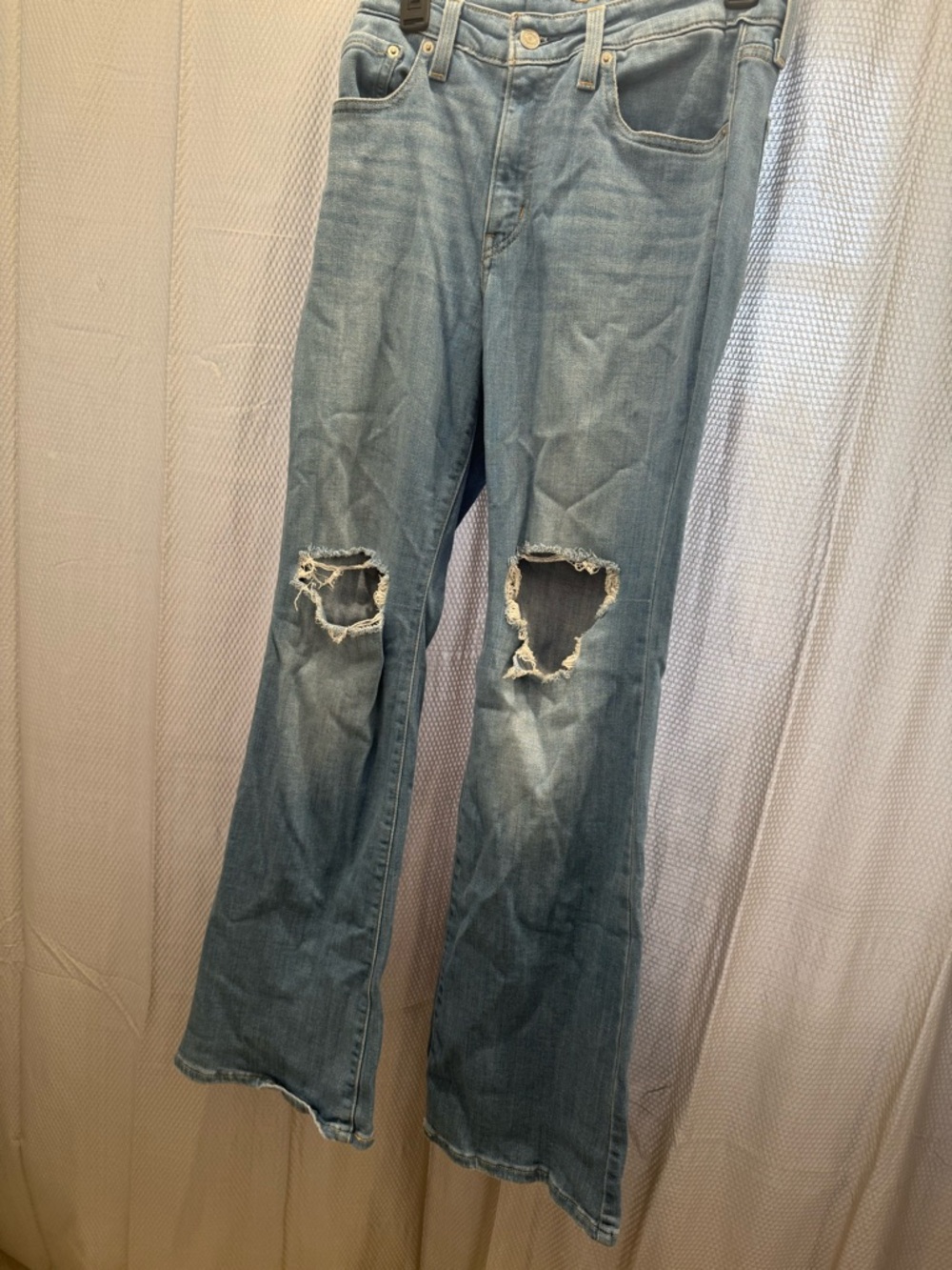 Levi's Light Blue Denim Jeans with Leather Patch